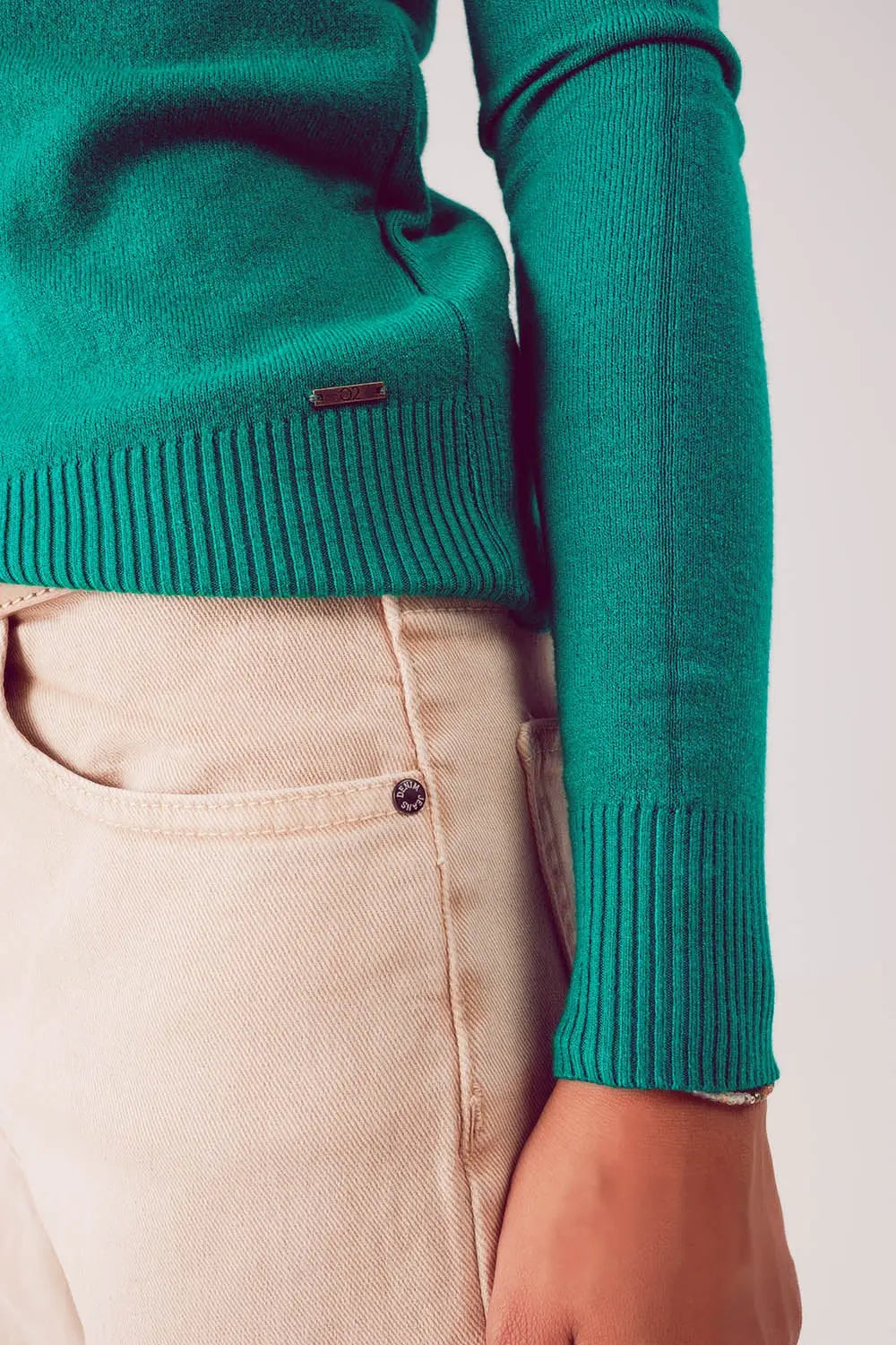 Fine knit high neck jumper in green - Sweaters