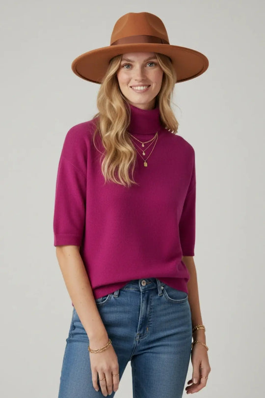 Fine knit sweater in fucsia with a high neck and elbow-length sleeves - One Size / Fuchsia