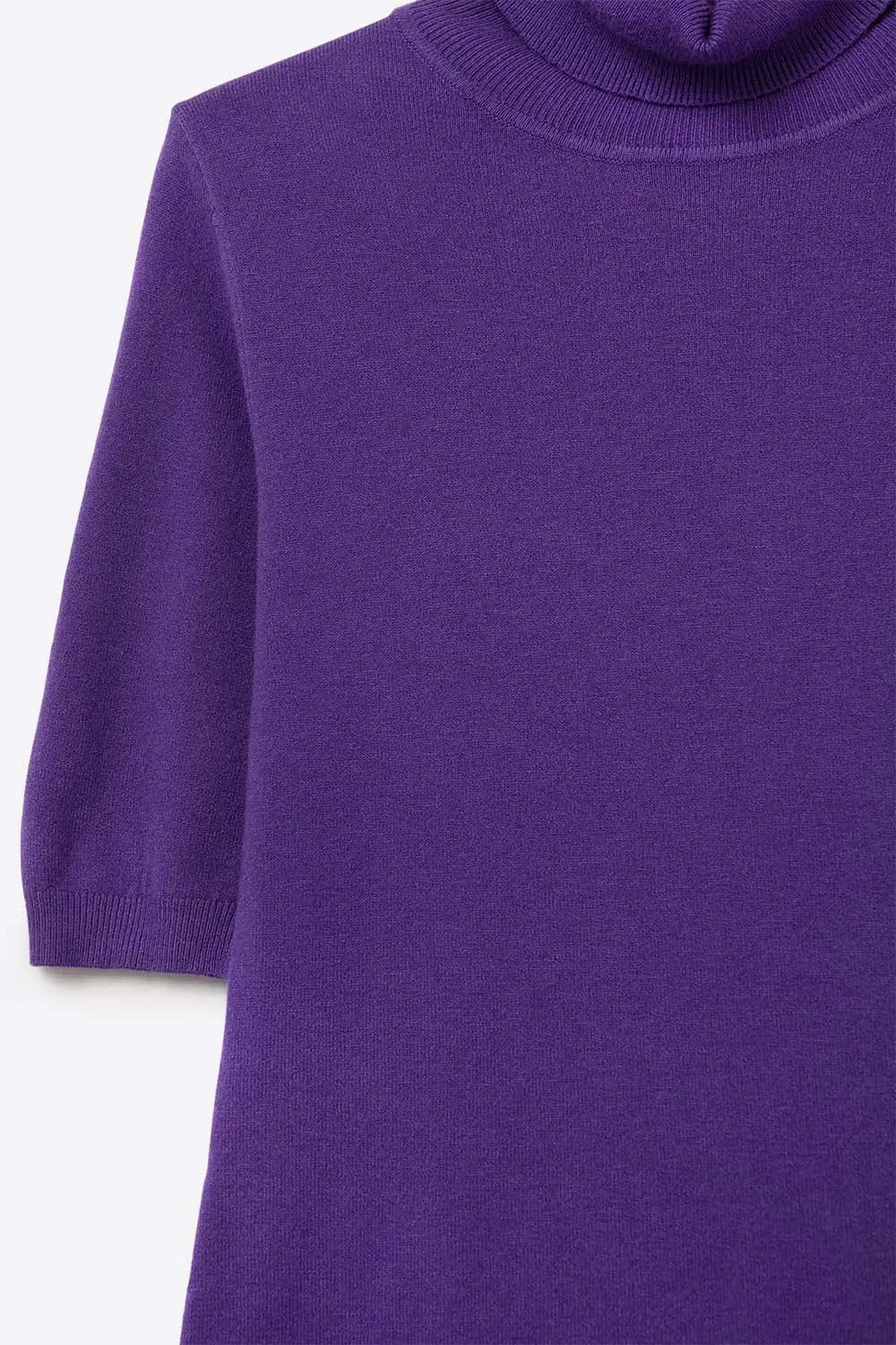 Fine knit sweater in purple with a high neck and elbow-length sleeves - One Size / Purple