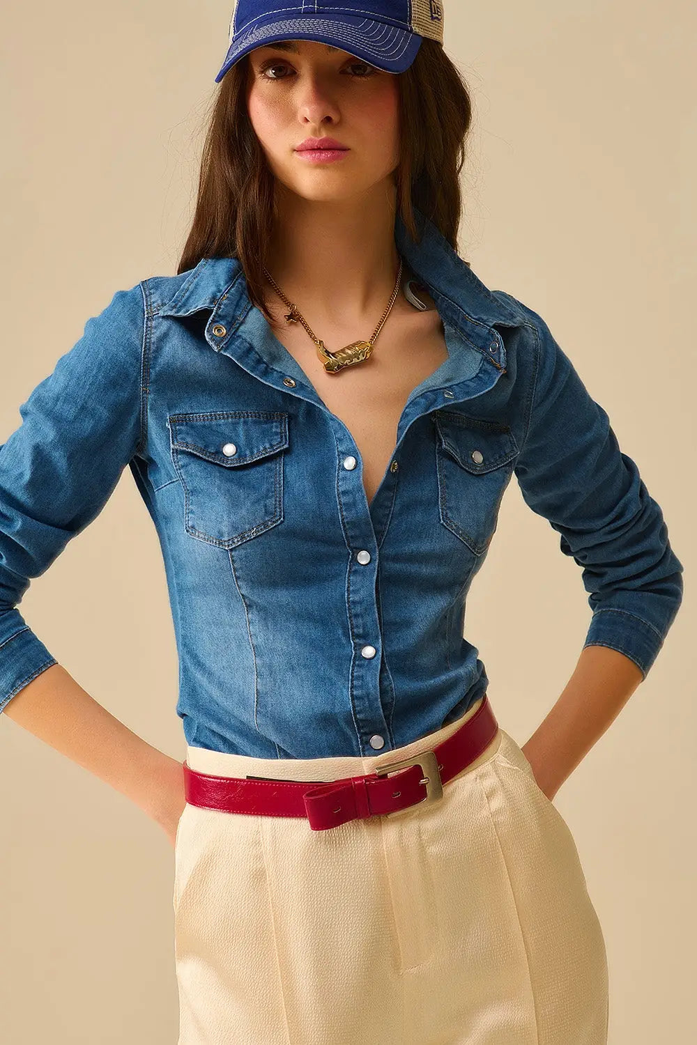 Q2 Fitted Stretch Denim Shirt With Chest Pockets