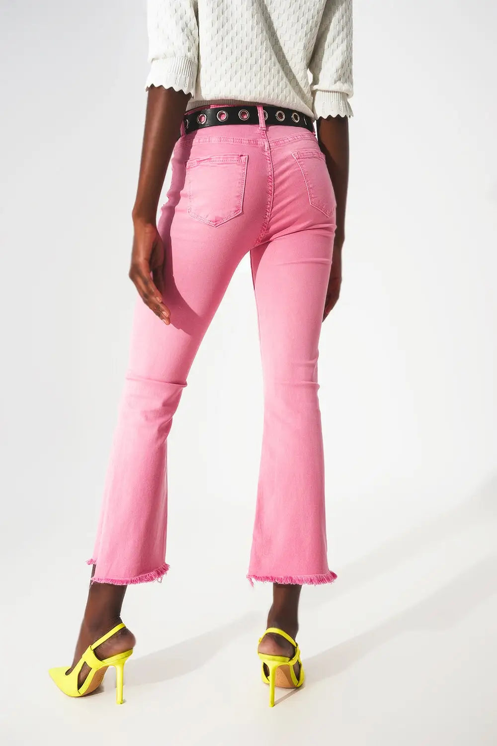 Flare jeans with raw hem edge in bubblegum pink - Jeans