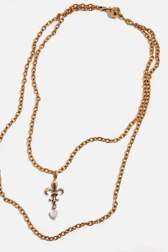 Love Fleur-de-Lis Essential Necklace