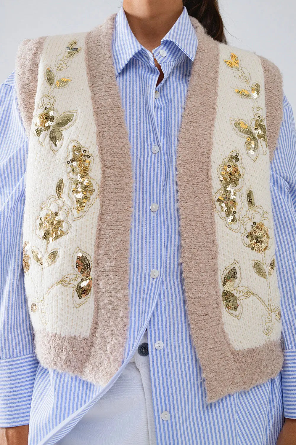 Flower Embroidered Knitted Vest in Ecru - One Size / White - Sweaters
