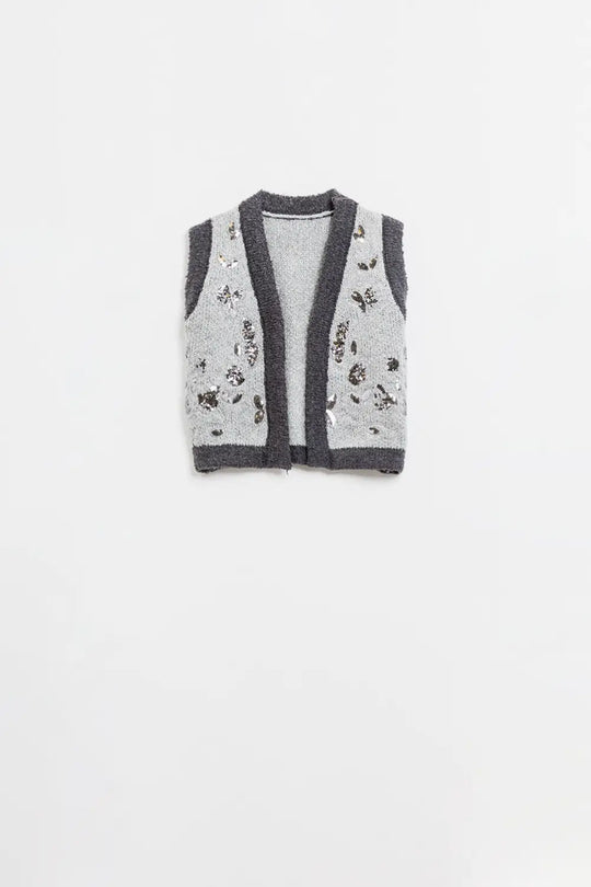 Q2 Flower Embroidered Knitted Vest in grey