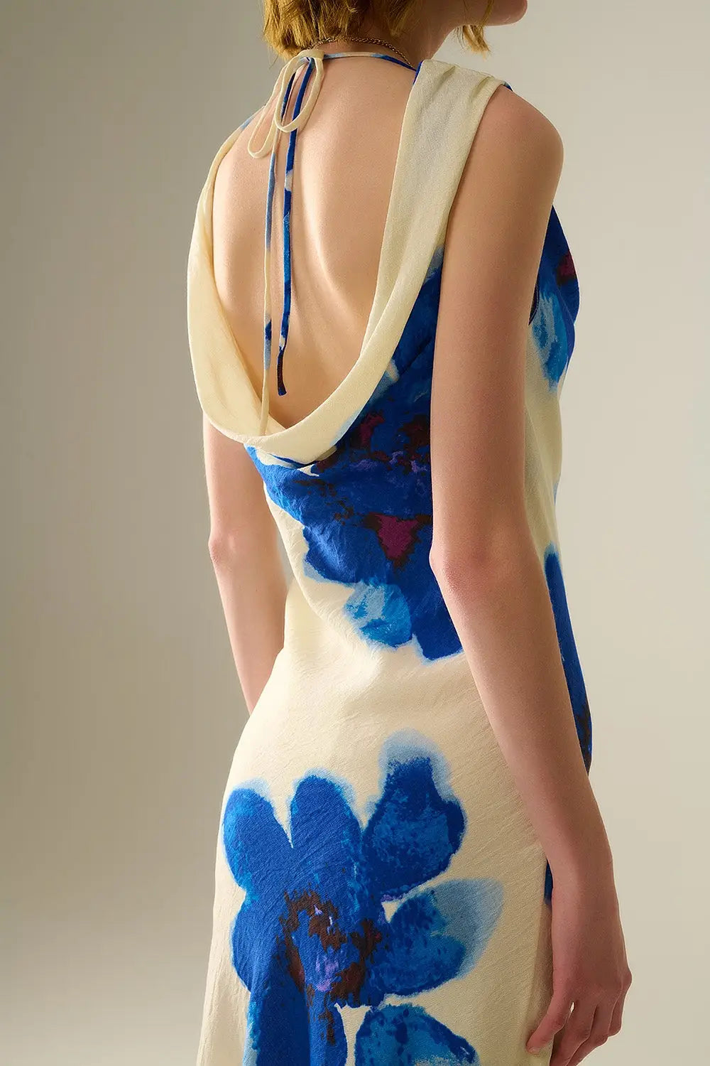 Flowy sleeveless Blue maxi dress with floral print - Dresses