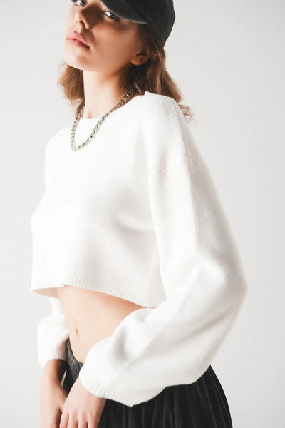 Fluffy cropped jumper in cream - Sweaters