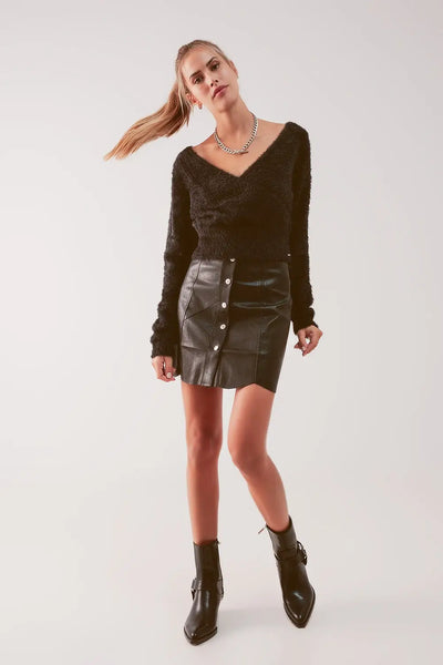 Fluffy v neck knit jumper in black - Sweaters