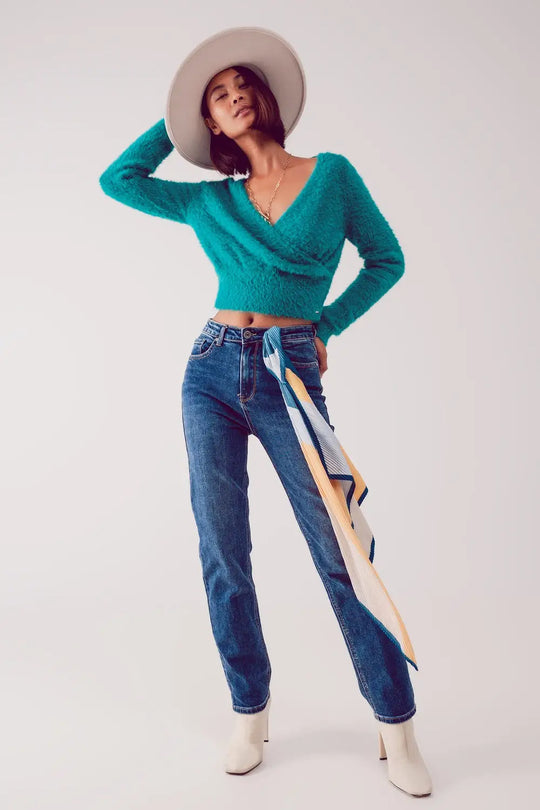 Fluffy v neck knit jumper in green - Sweaters