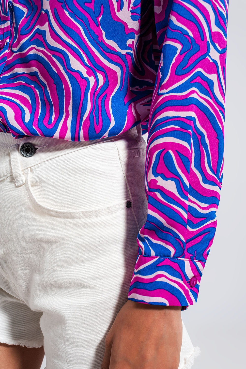 Fluid shirt in bright abstract purple