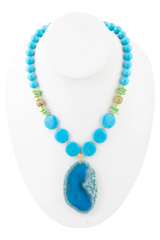 Fresh Twist Lime and Blue Agate Pendant Necklace - Necklaces