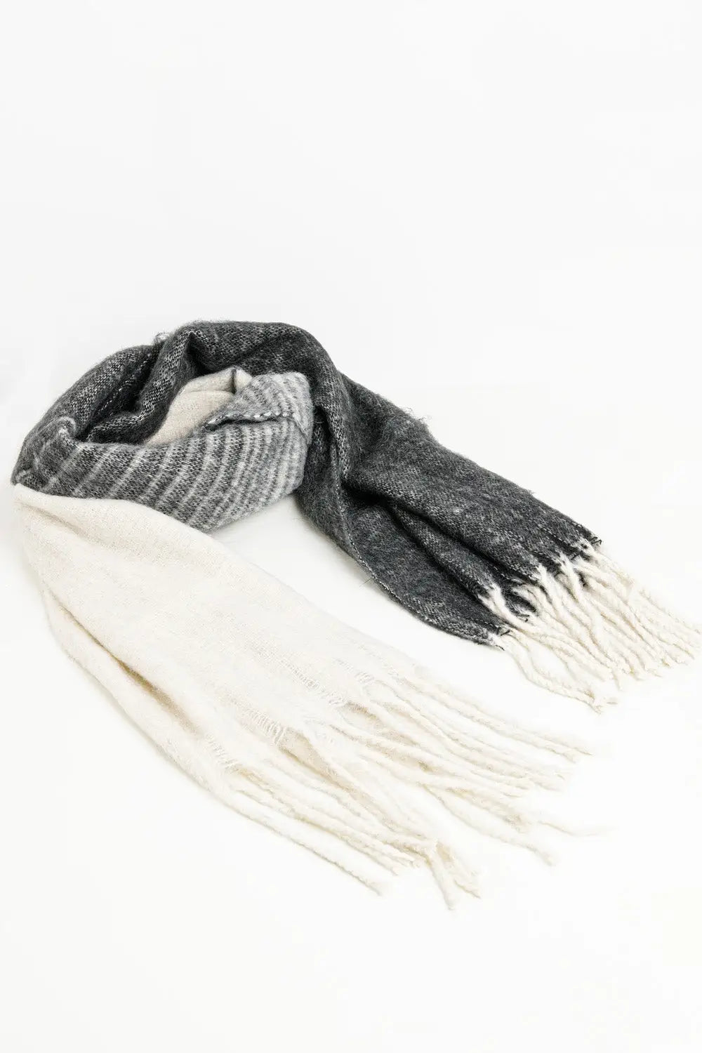 Fringed striped scarf in black - One Size / Black - Scarves & Hats