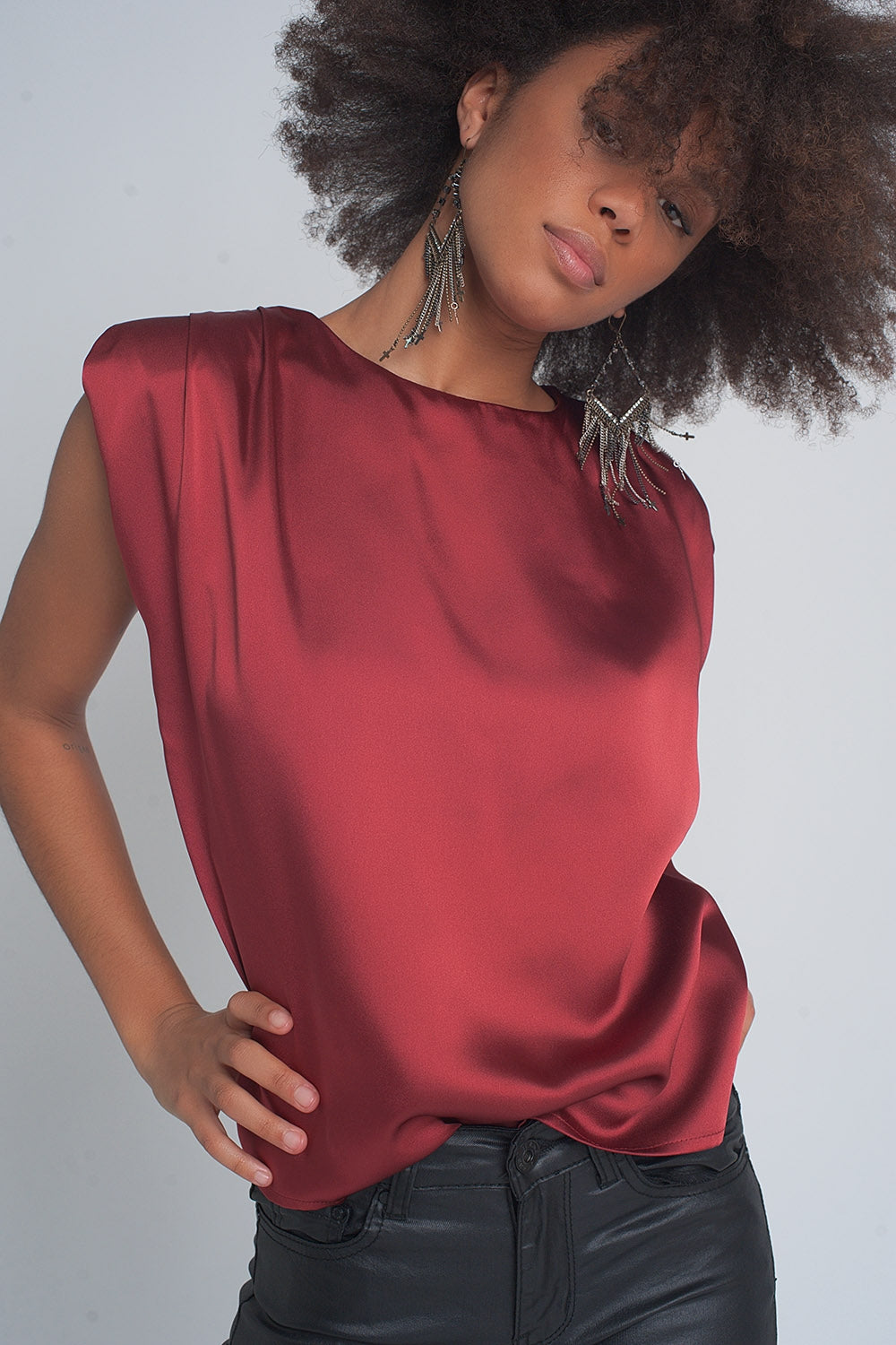 Gathered satin shoulder pad sleeveless top in red