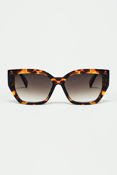 Q2 geometric polarized sunglasses with gradient dark lenses and tortoise shell