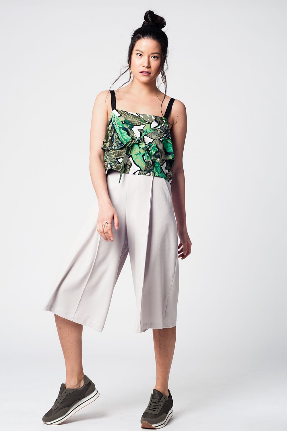 Green crop top with leaves print