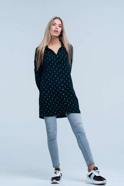 Green longline shirt with silver ribbon pattern