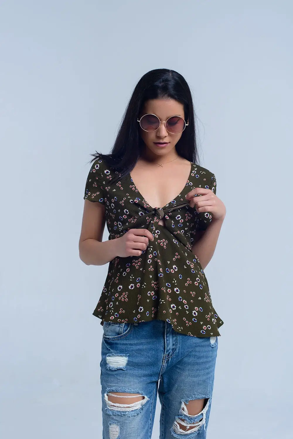 Green top with floral print - Shirts