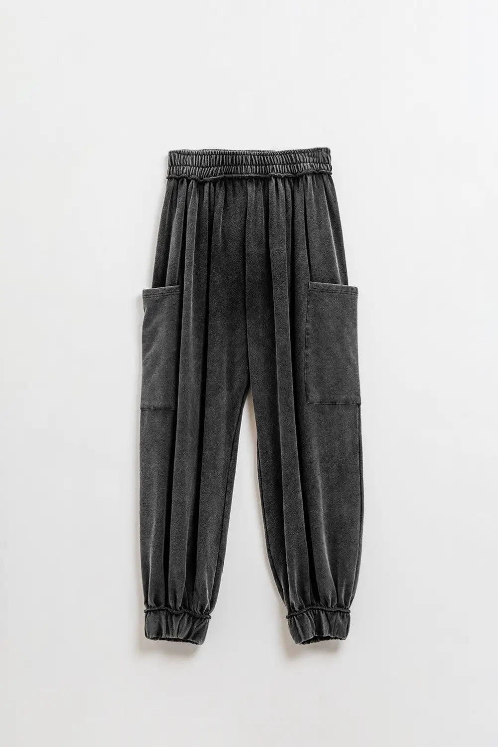 Q2 Grey jogger pants with elastic waist and pocket side