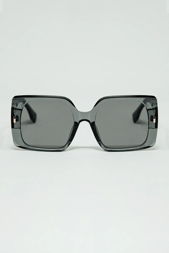 Q2 Grey square sunglasses with gold detail on the side