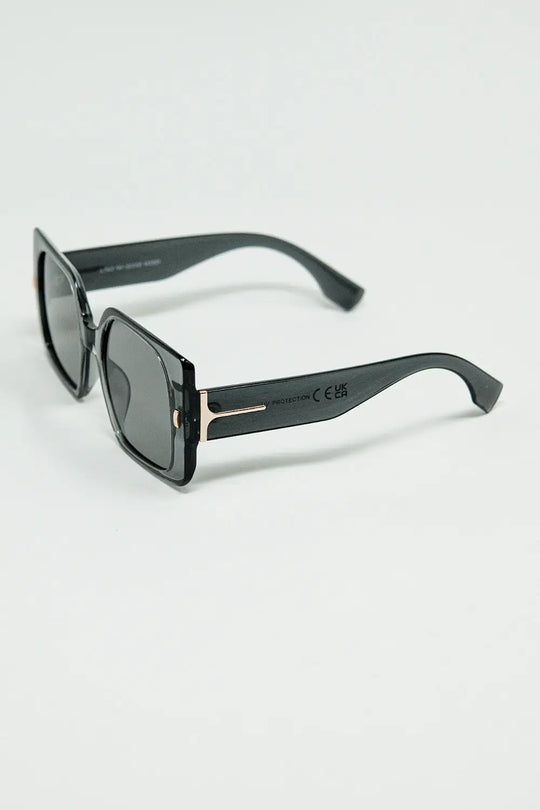 Grey square sunglasses with gold detail on the side - One Size / Grey