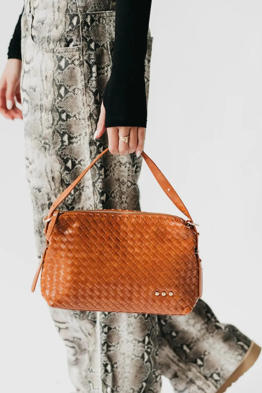 Harper Hobo Woven Shoulder Bag - Shoulder Bag