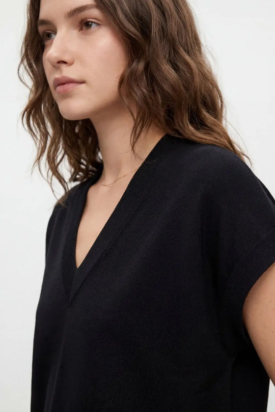 Haut en maille noir à manches courtes avec col en V - One Size / Negro