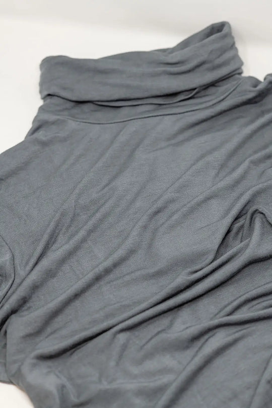 High neck long sleeve t-shirt in modal grey - Shirts