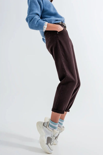 High rise jeans with pleat front in brown - Jeans