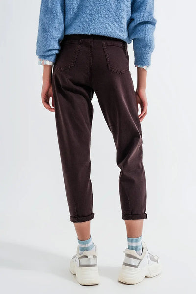 High rise jeans with pleat front in brown - Jeans