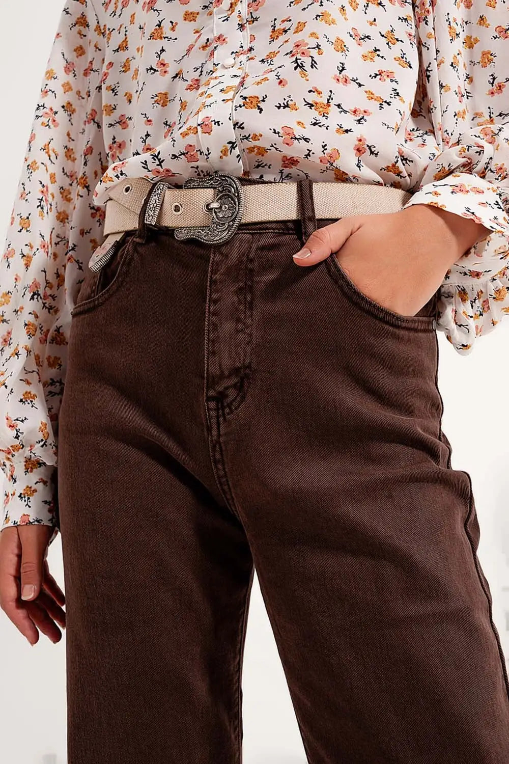 High rise slouchy mom jeans in chocolate - Jeans