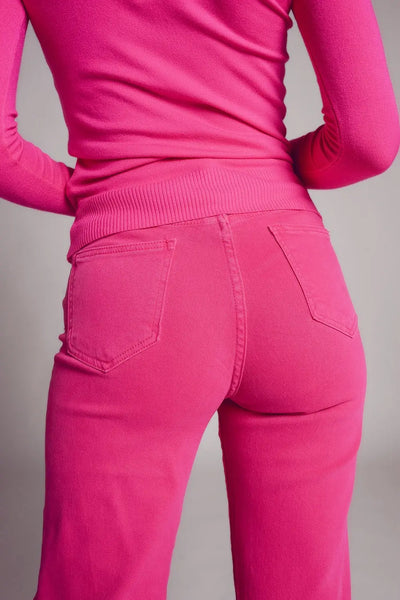 High rise slouchy mom jeans in fuchsia - Jeans