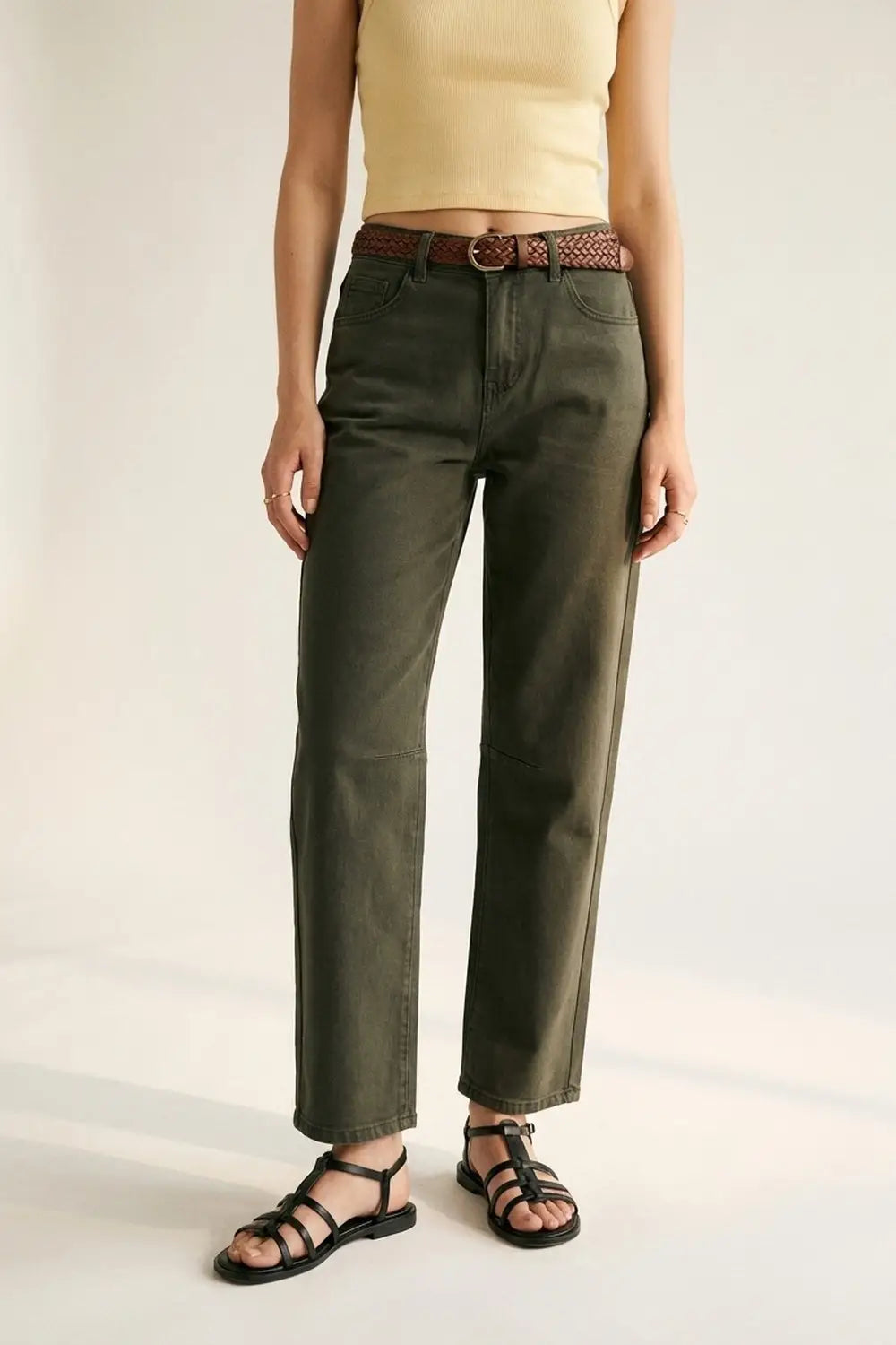 Q2 High-Rise Straight-Leg Denim Jeans in Khaki