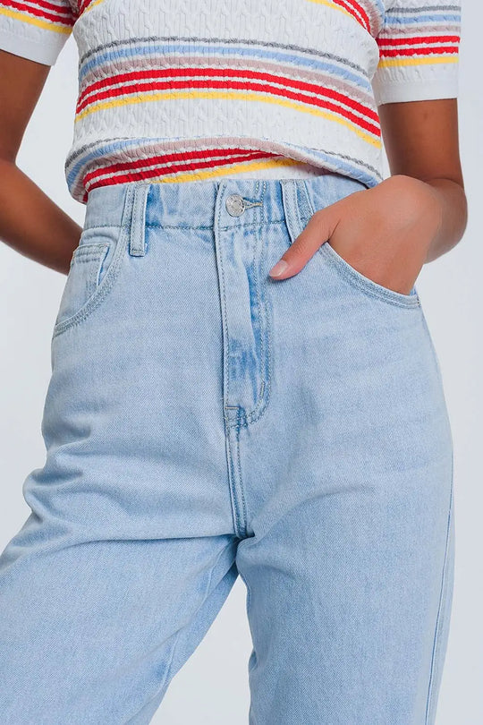 High waist mom jeans in light blue denim - Jeans