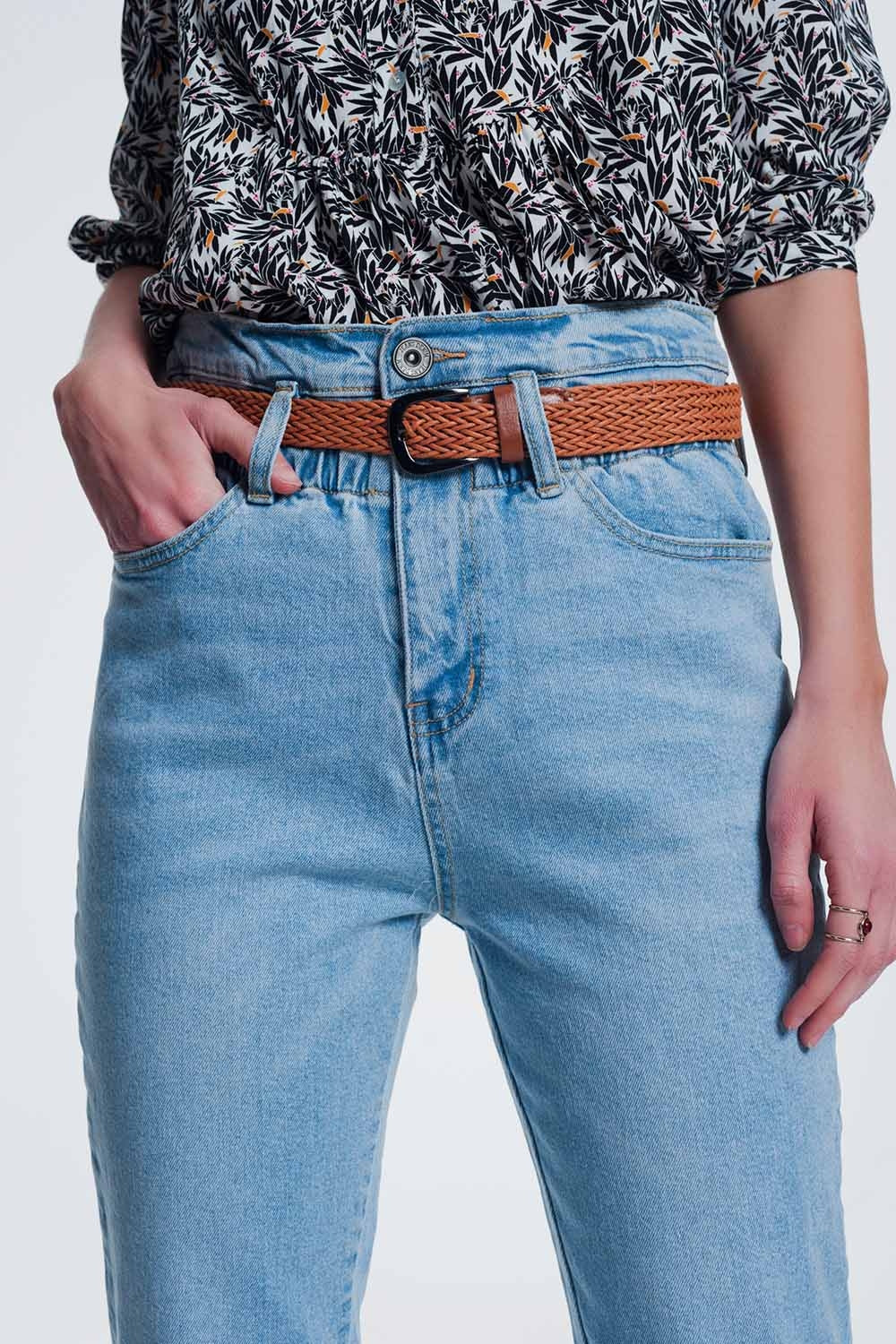 high waist mom jeans with belt in light denim