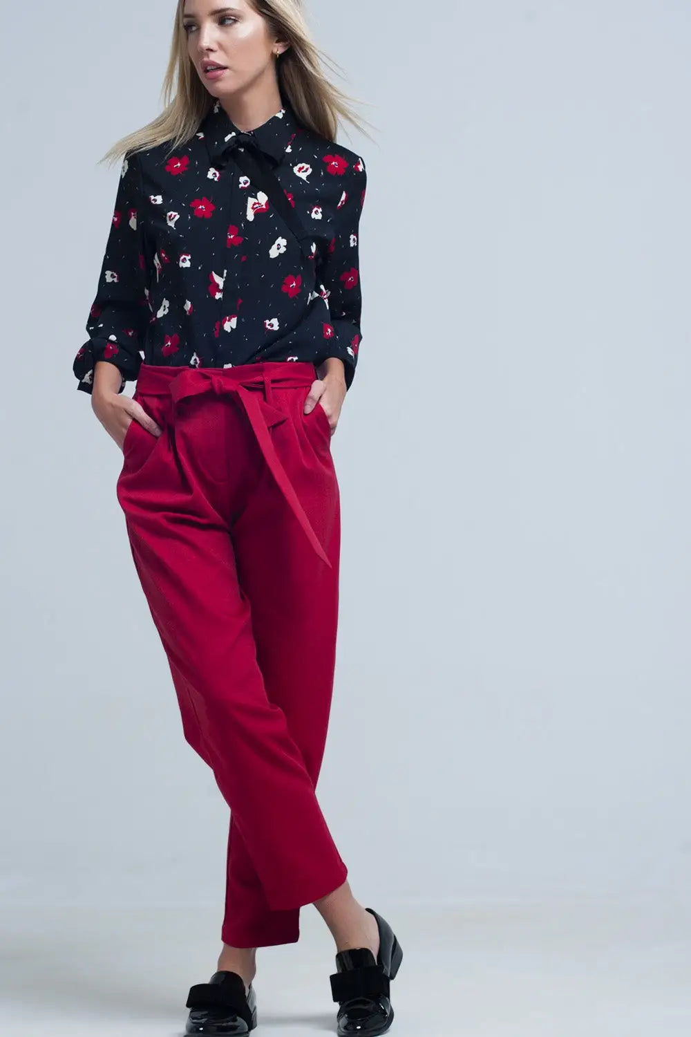 High waist red pants with belt - Pants