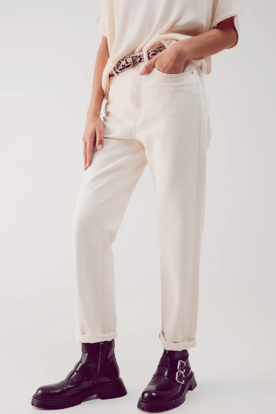High waist relaxed leg jean in ecru - Jeans