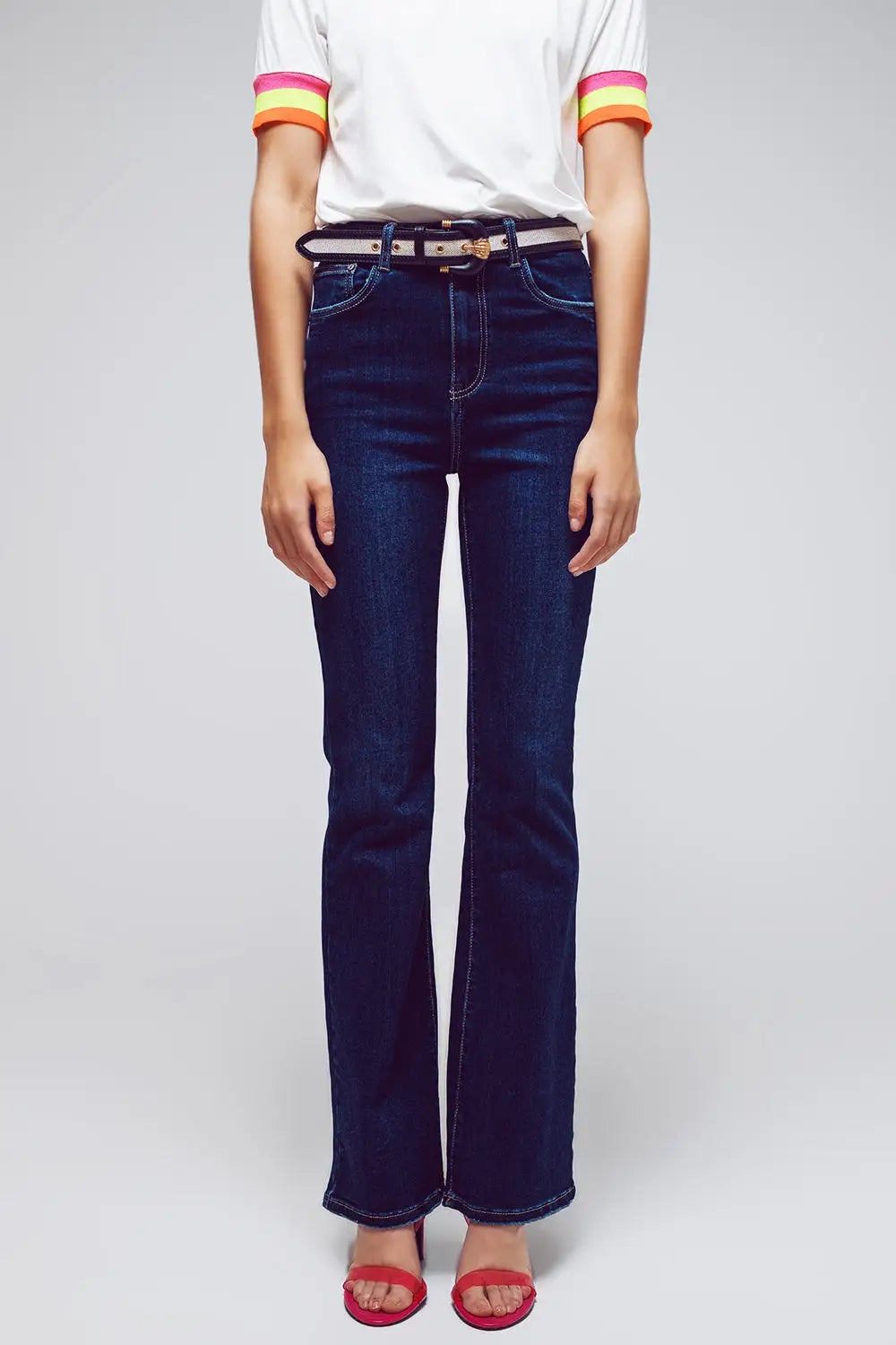 Q2 High Waisted Flared Jeans In Dark Wash