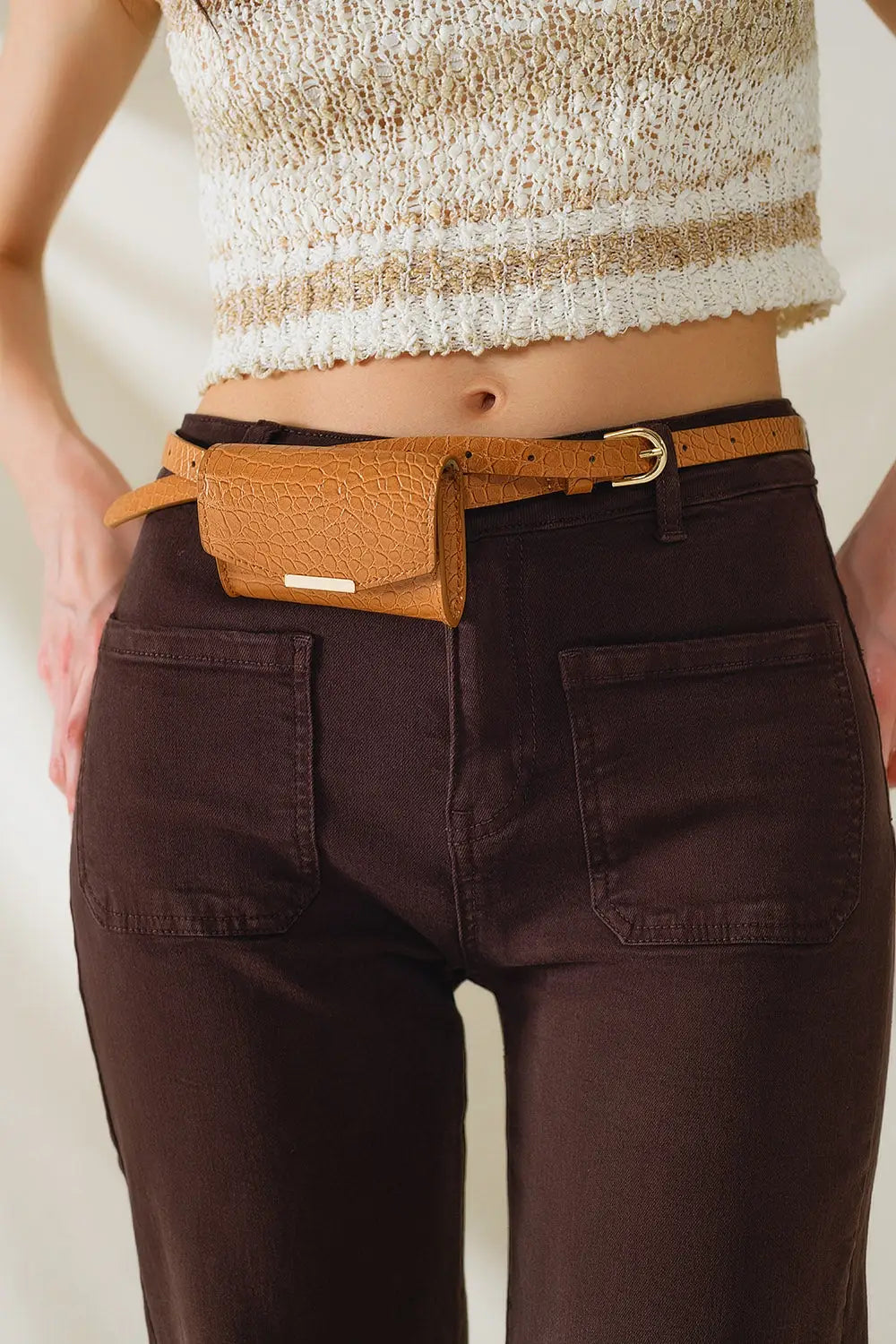 high waisted front pockets flare jeans in dark brown - Jeans