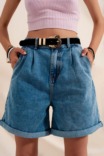 High waisted pleated denim shorts in mid wash - Jeans