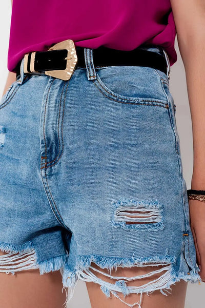 High waisted ripped hem shorts in light wash - Jeans
