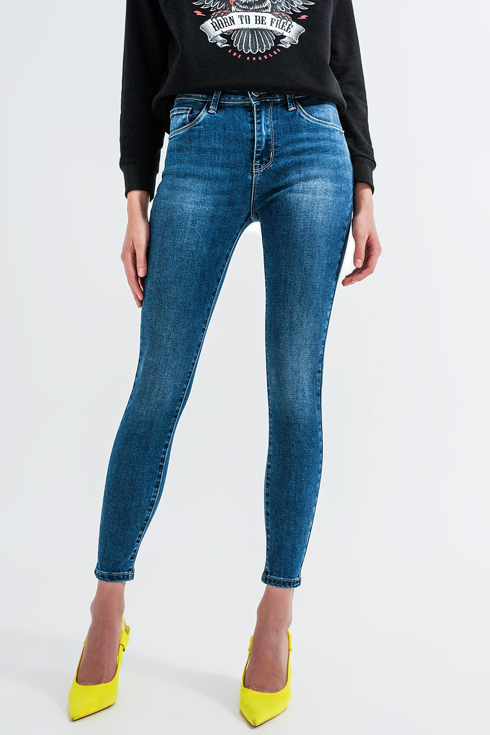 Q2 High waisted skinny jeans in mid blue