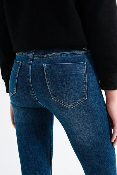 High waisted skinny jeans in mid blue - Jeans