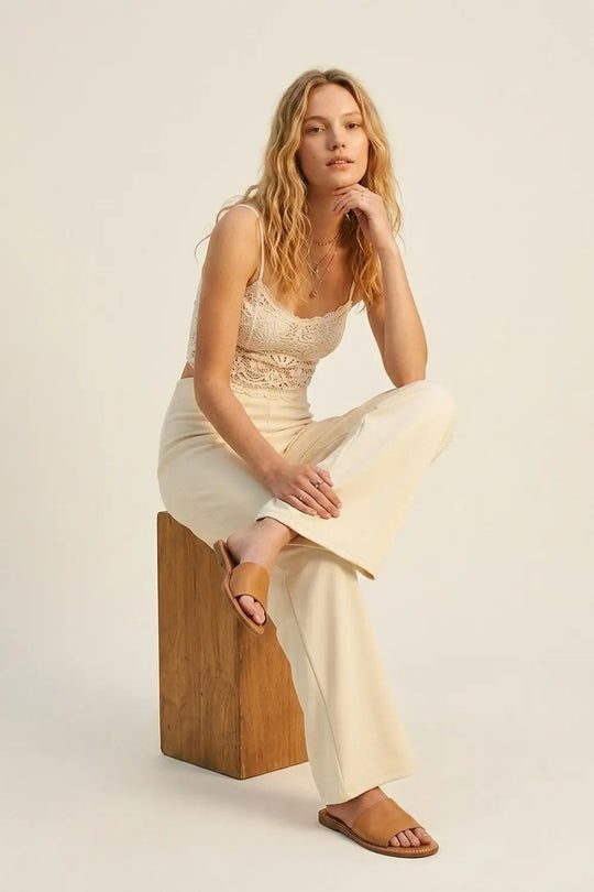 High-Waisted Wide-Leg Pants in Premium Stretch - Pants