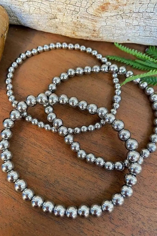 CLASSIC BEADED BRACELET