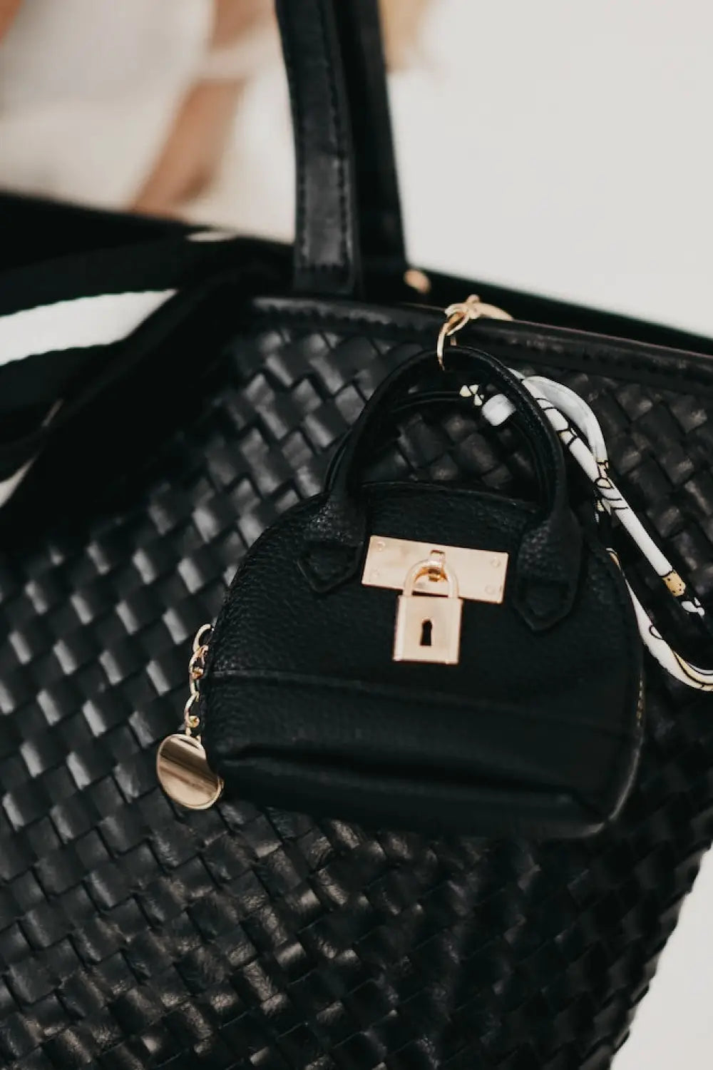 It Girl Bag Charm - Black - Charms