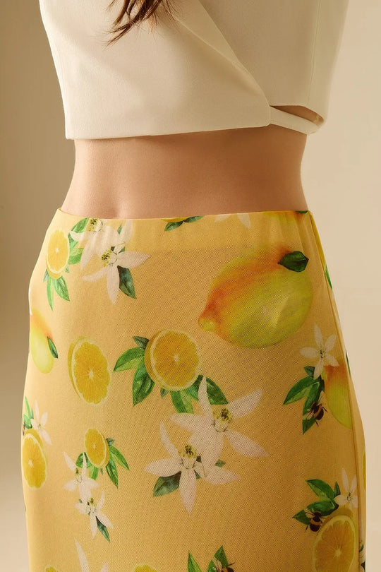 Jaune Jupe midi ajustée avec imprimé citron en tissu mesh - Jupes