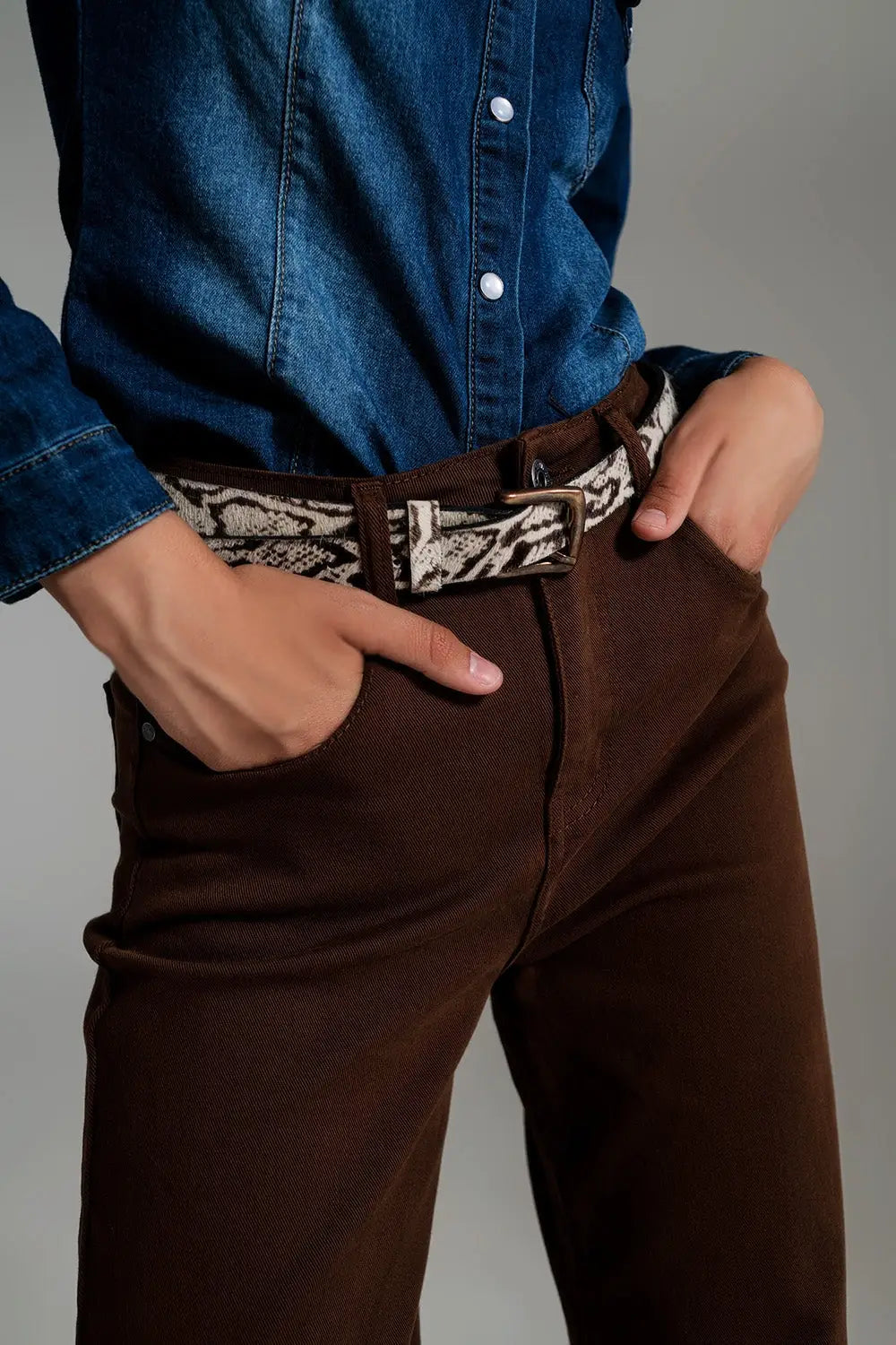 Jean ample court en marron - Pantalons
