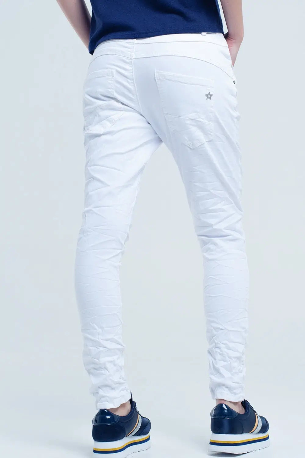 Jean blanc froissé avec des poches - Pantalons