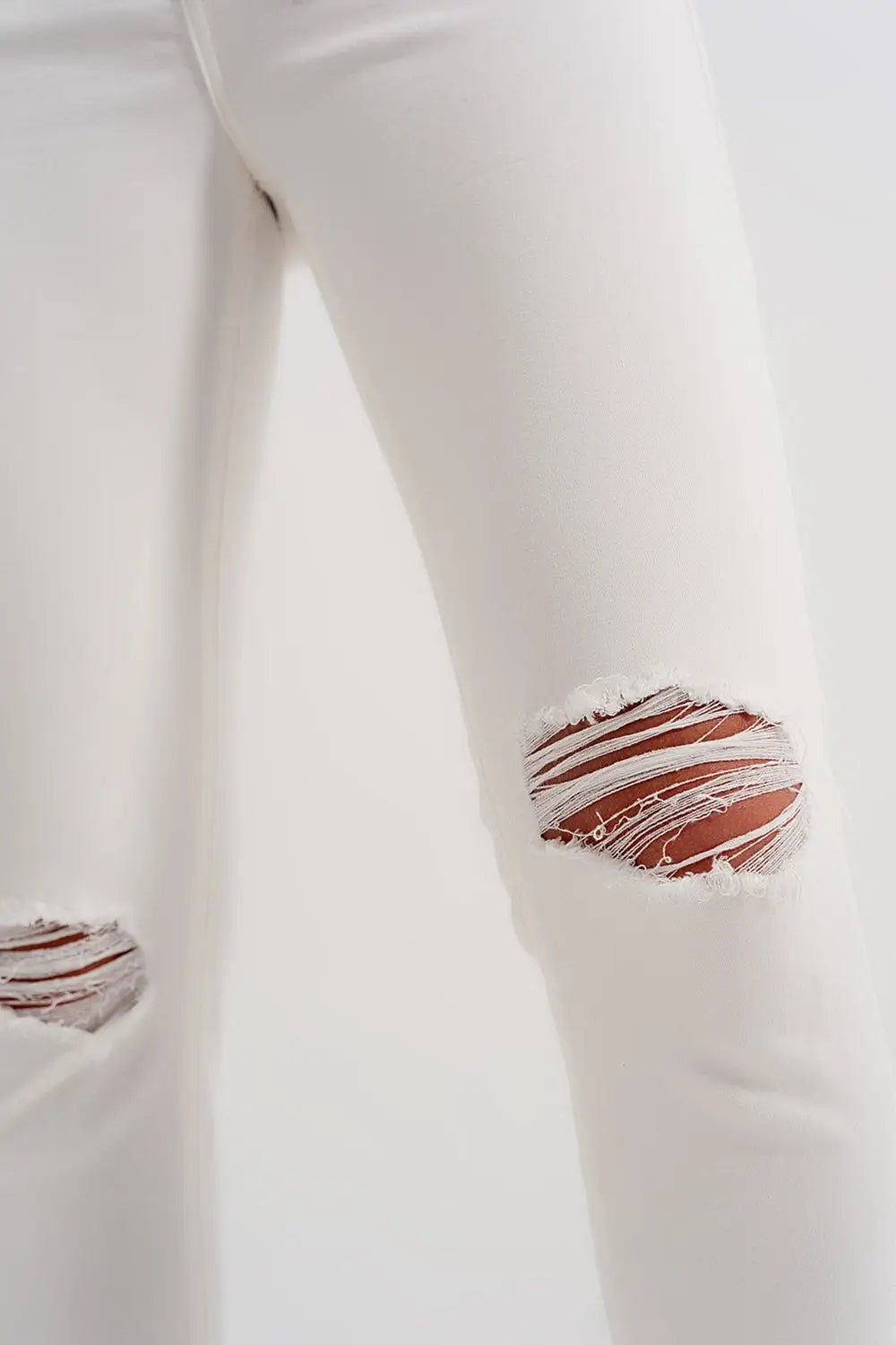 Jean déchiré avec ourlet à franges crème - Pantalons