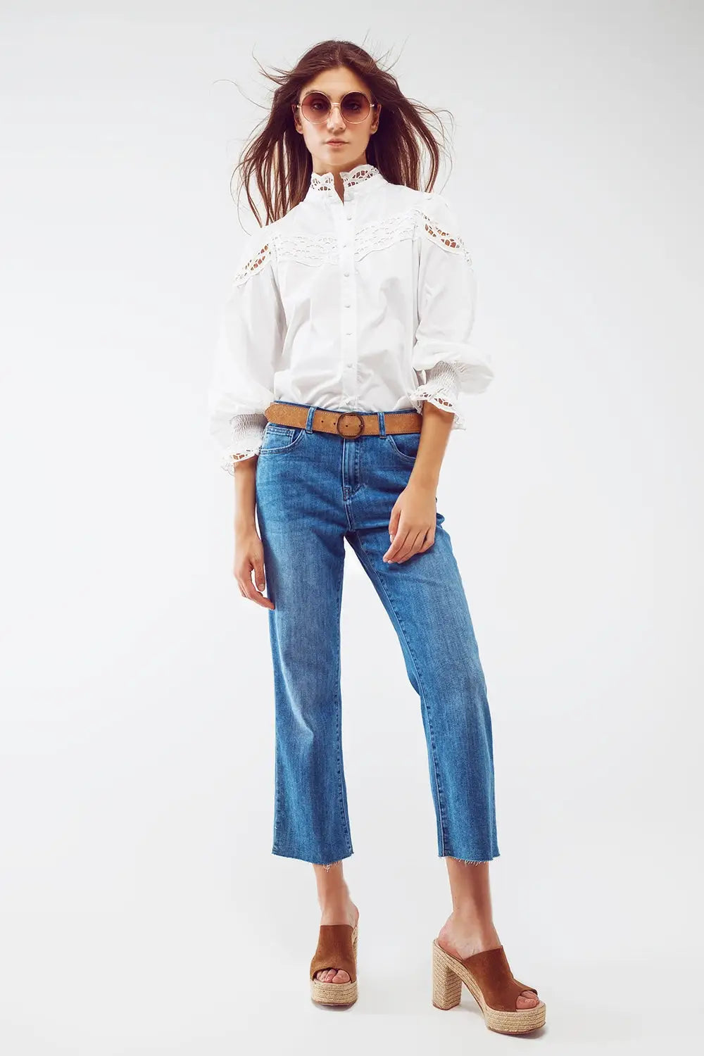 Jean droit délavé moyen avec ourlet brut en bleu - Pantalons