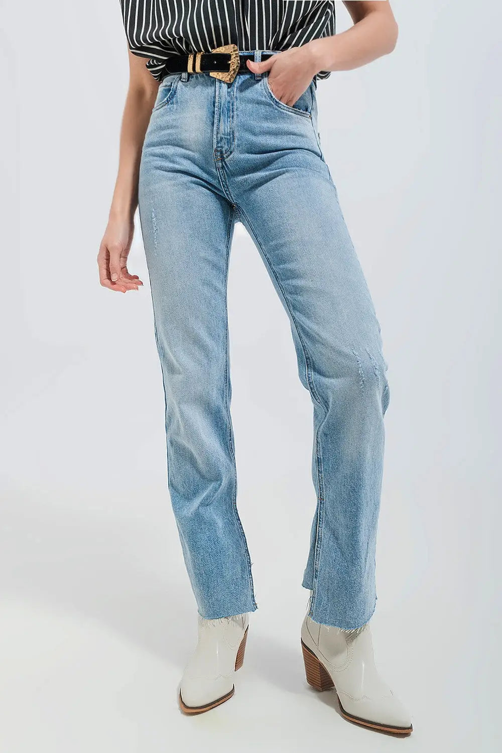 Jean effet seconde peau en tissu stretch à délavage clair avec ourlet brut - Pantalons
